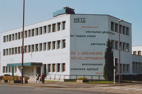 Signalétique et polychromie du site des Services Municipaux de Metz